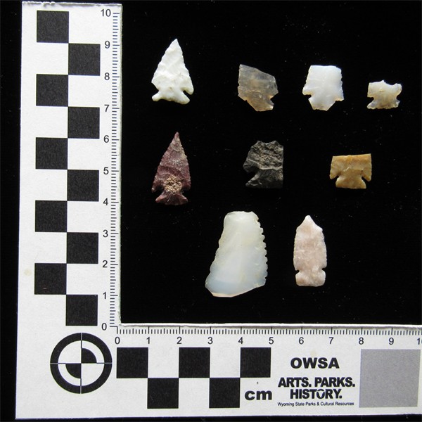 Corner-notched arrow points found at the Woodard Site (48FR528) south of Riverton, Wyoming